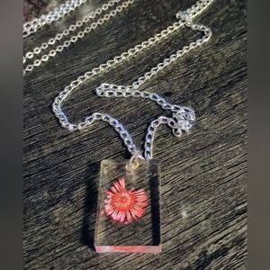 Handmade daisy resin necklace